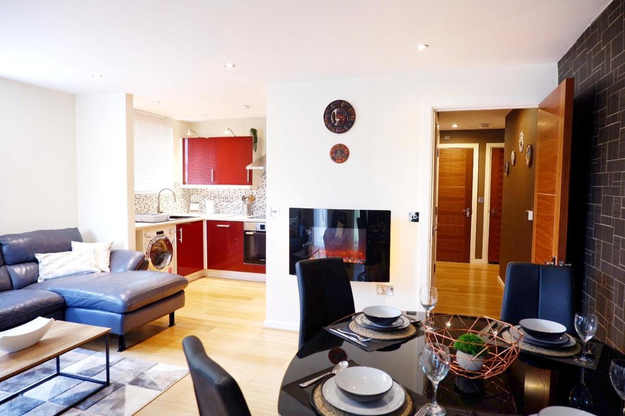 Stunning Apartment Close To Cambridge Station With Free Parking! エクステリア 写真