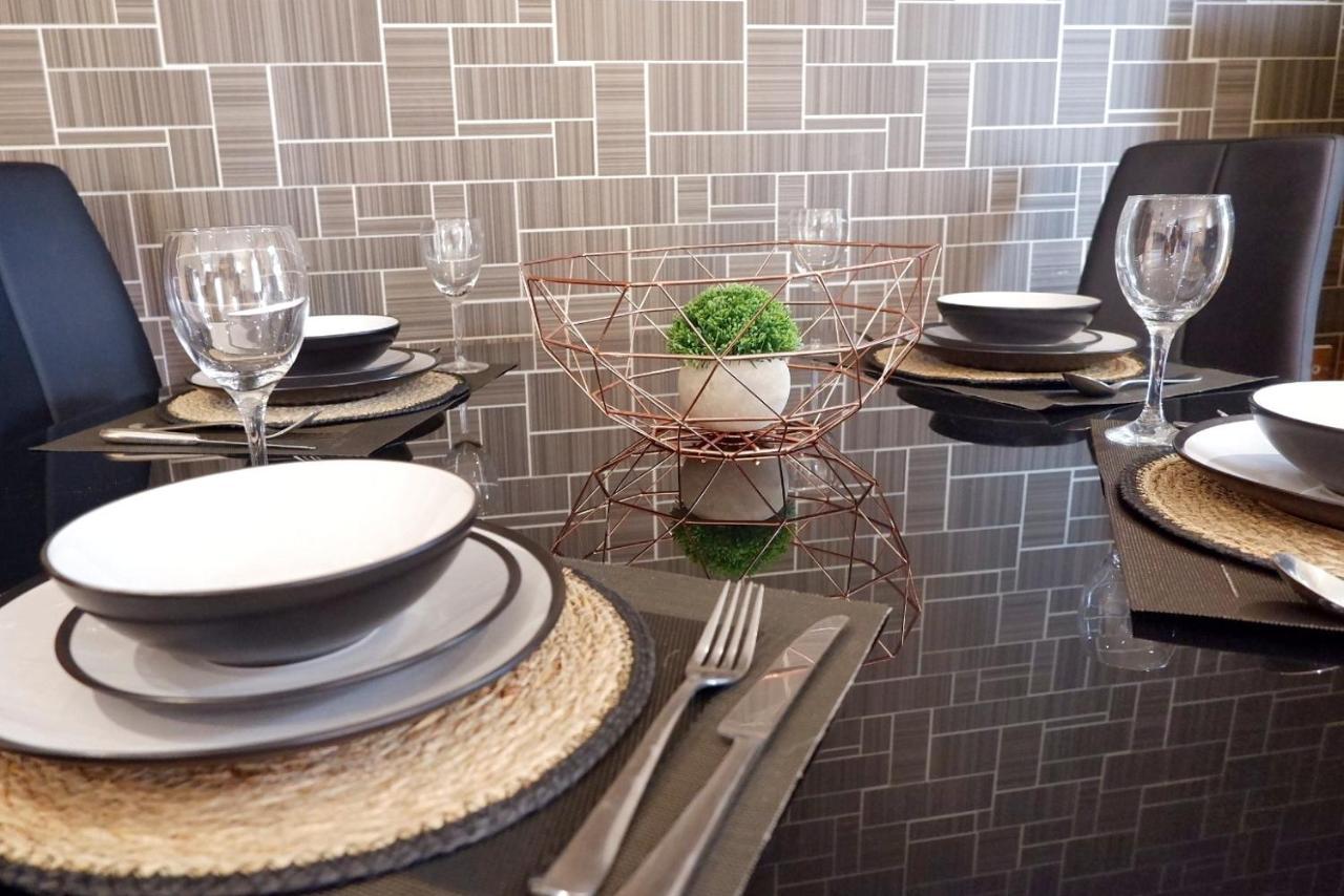 Stunning Apartment Close To Cambridge Station With Free Parking! エクステリア 写真